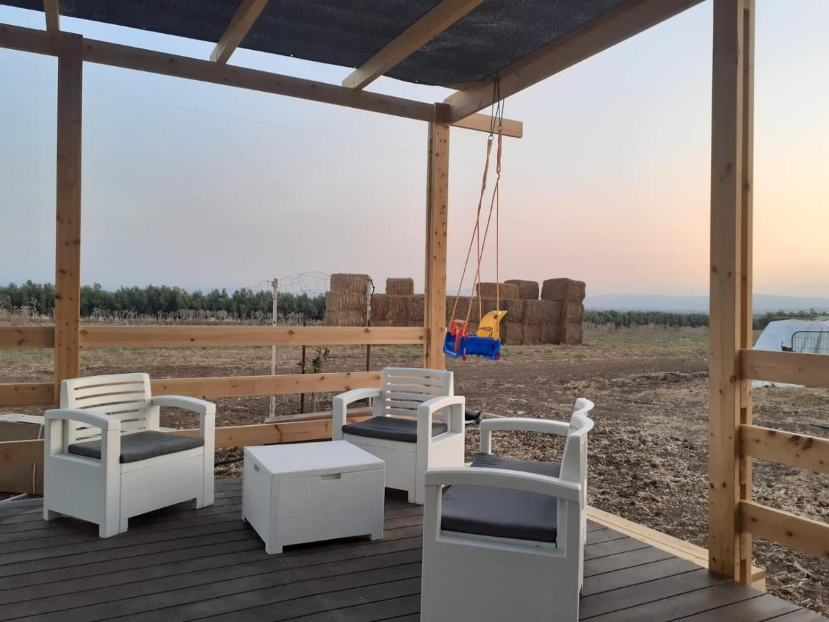אצל דוד בכפר Lejlighed Kfar Gidon Eksteriør billede